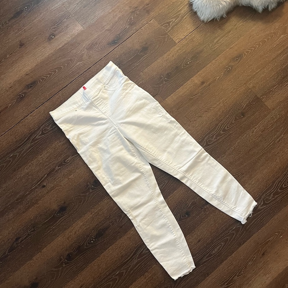 White Spanx leggings / jeggings